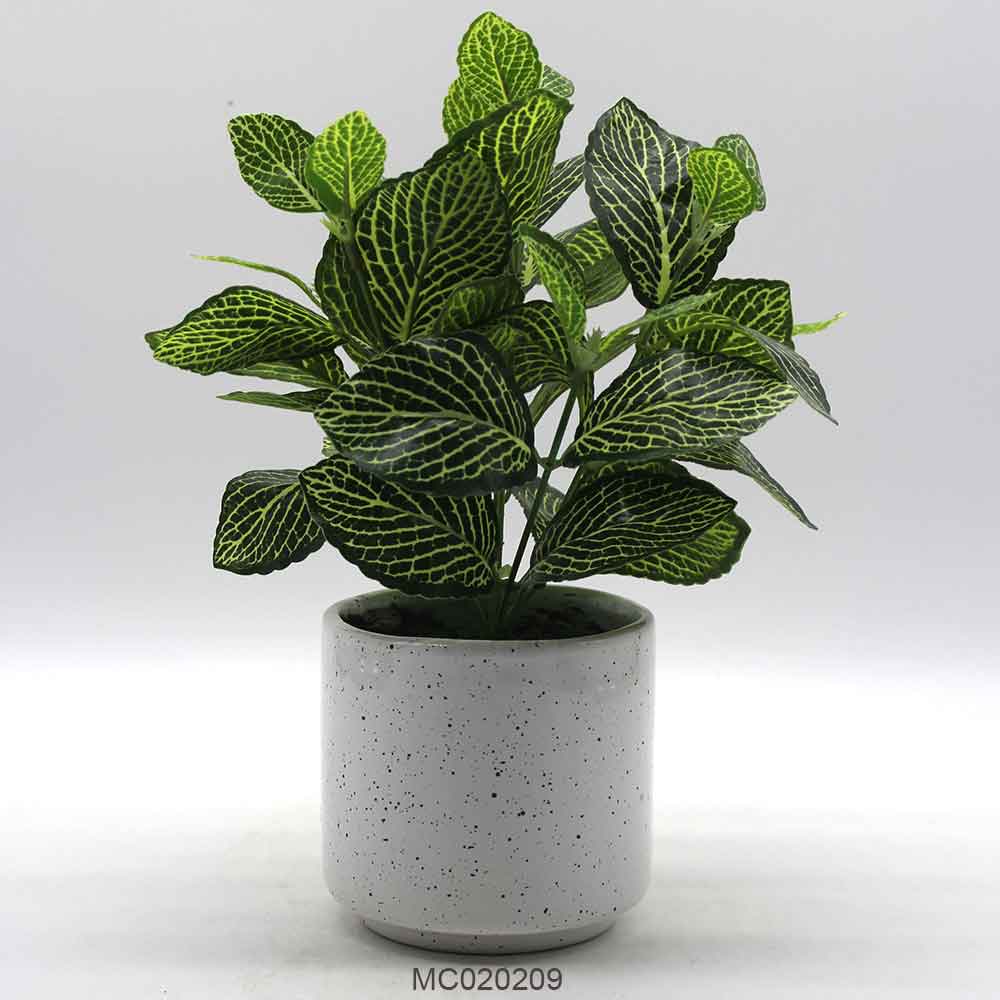 Artificial Leaves with Pot