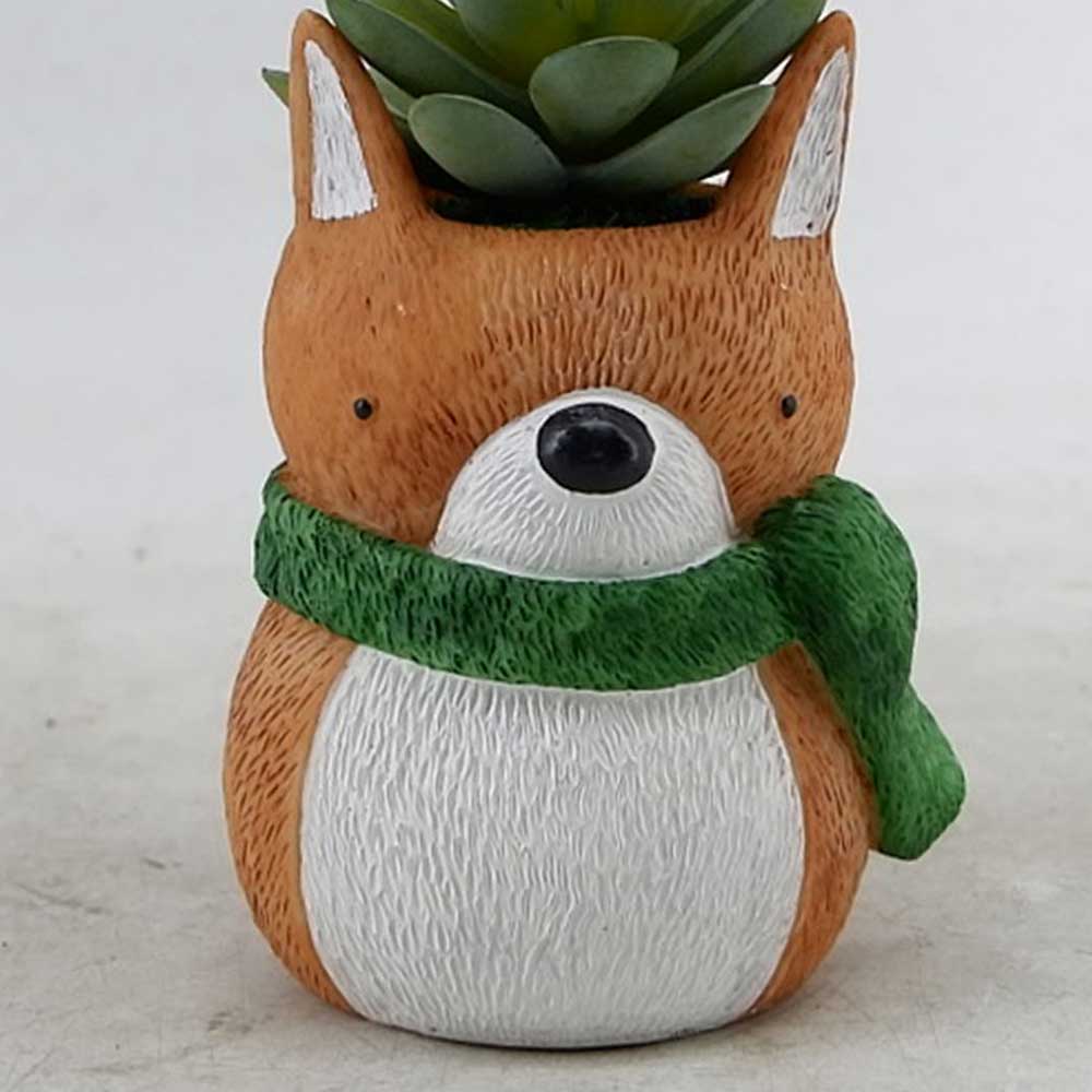 MC22-11880SZ 5＂H Succulent in resin pot