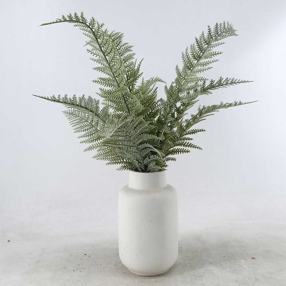 MC22-12924P 19.5＂H Frosty fern